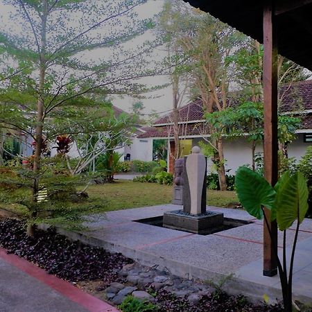 Hotel Minak Jinggo Banyuwangi  Exterior foto